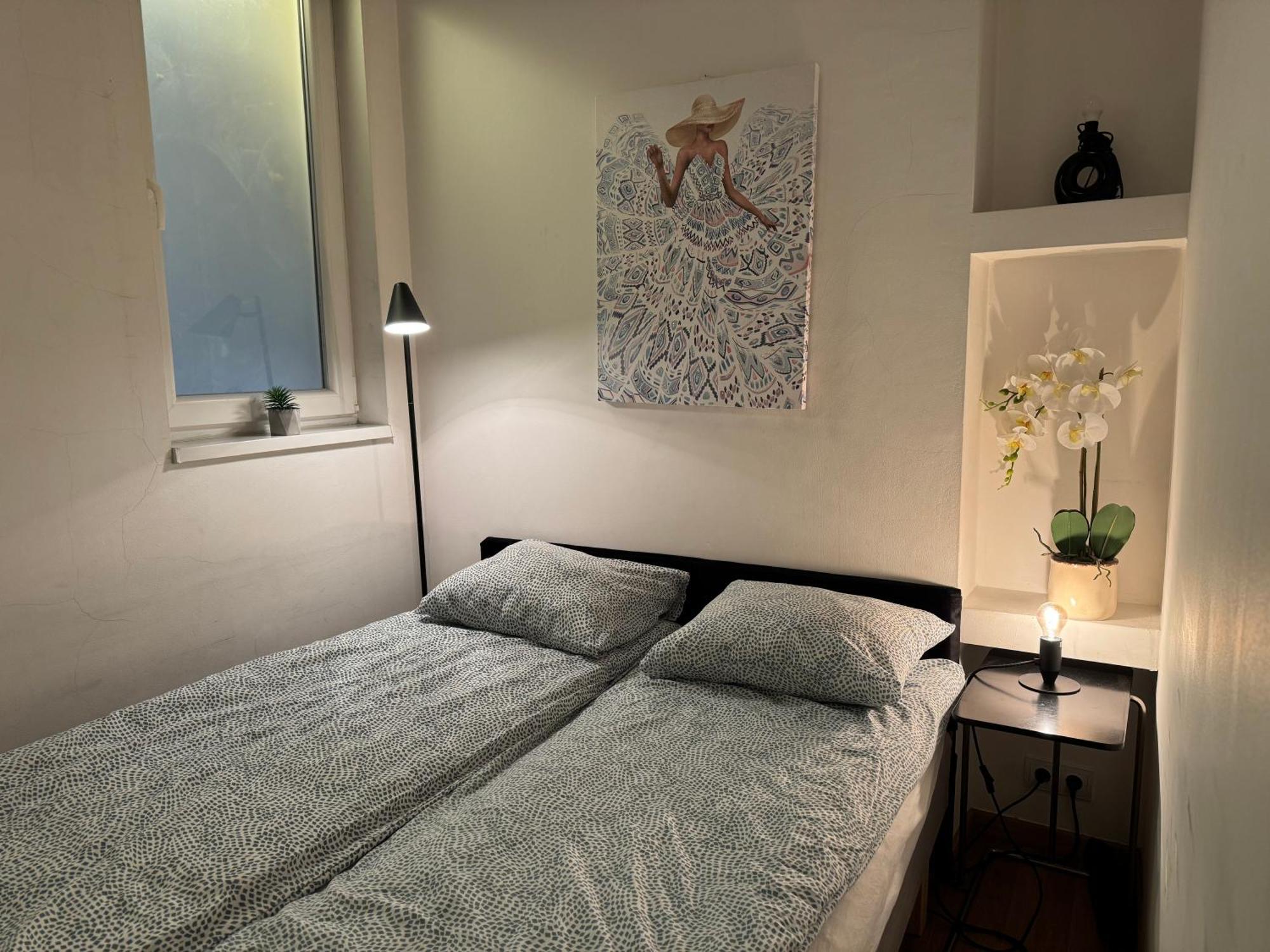 Stylish Apartment by the Vígszínház Theater Budapest Esterno foto